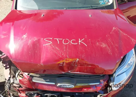 2013 Ford Focus Se z USA, uszkodzony, nr VIN 1FADP3F21DL380855